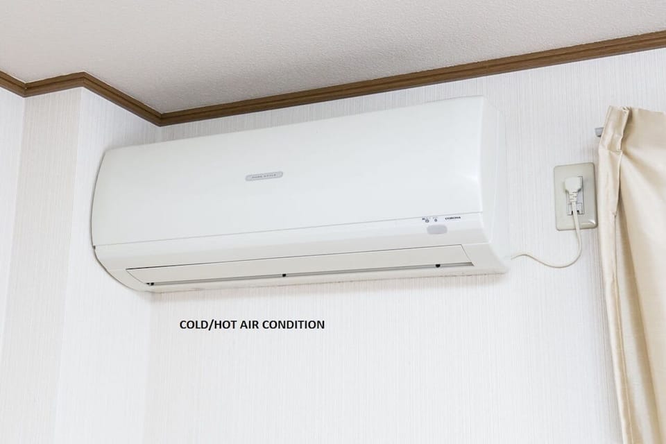 Studio Apartment | Air conditioning