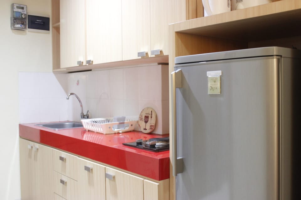 Room | Private kitchen | Fridge, stovetop, dishwasher, electric kettle