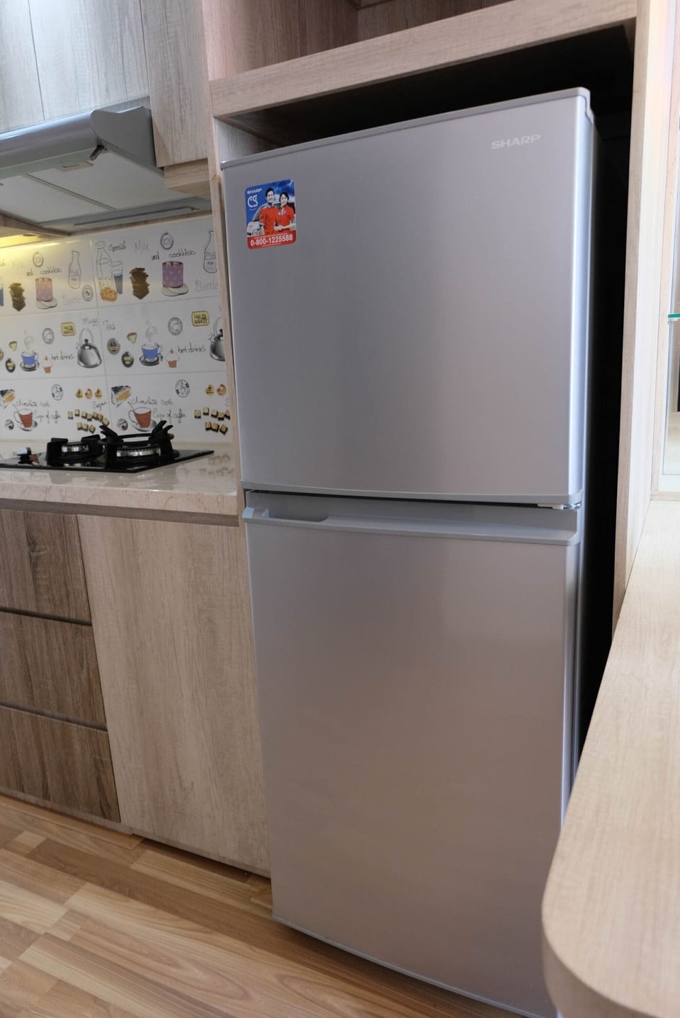 Fridge, stovetop, cookware/dishes/utensils
