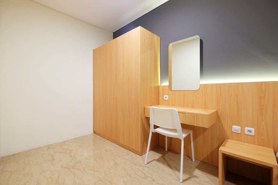 Room | 2 bedrooms, iron/ironing board, free WiFi, bed sheets