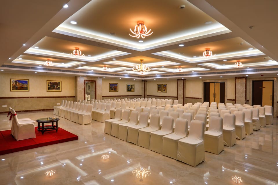 Hotel Aadithya Hotel in Chennai