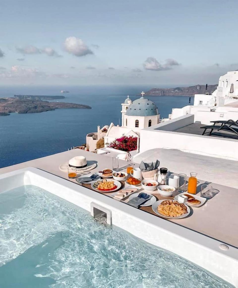 CILON Suites Hotel in Imerovigli