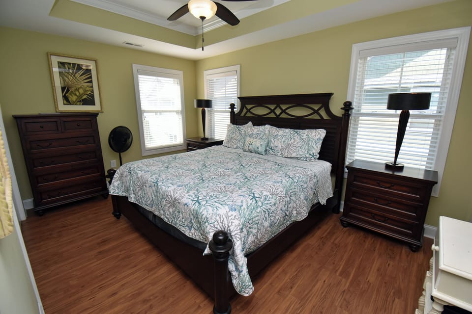 Bedroom 3 - King