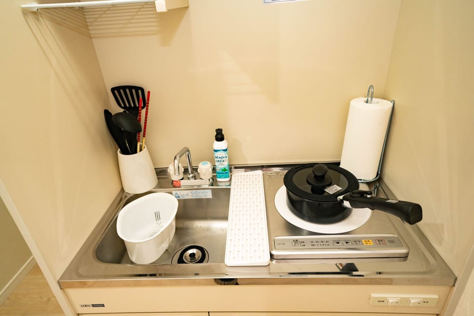 Shared fridge, microwave