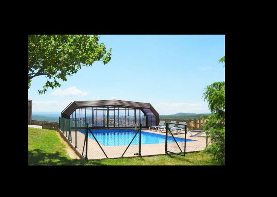 The swimming pool can be covered in the off-season 