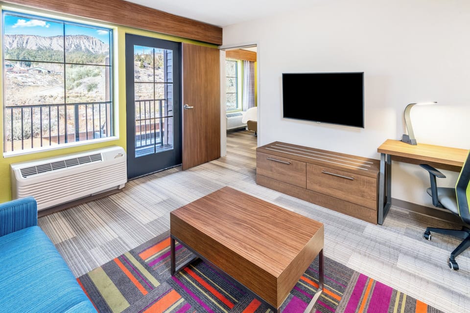 In-room safe, desk, laptop workspace, blackout drapes