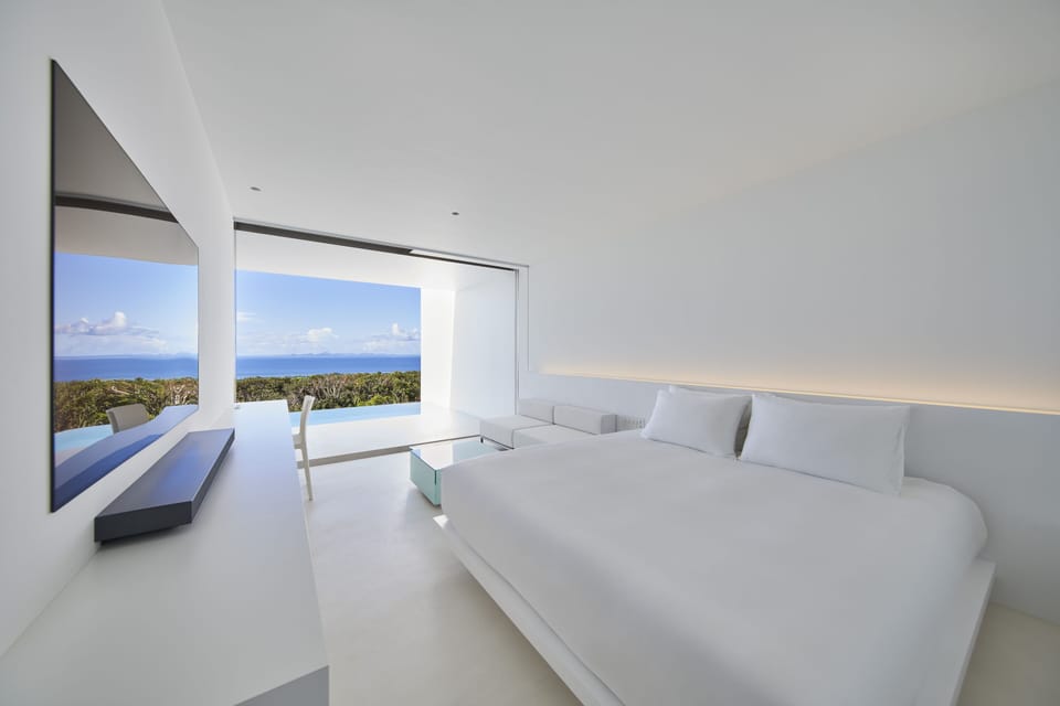 Deluxe Room, 1 King Bed, Private Pool, Ocean View | Premium bedding, pillowtop beds, desk, laptop workspace