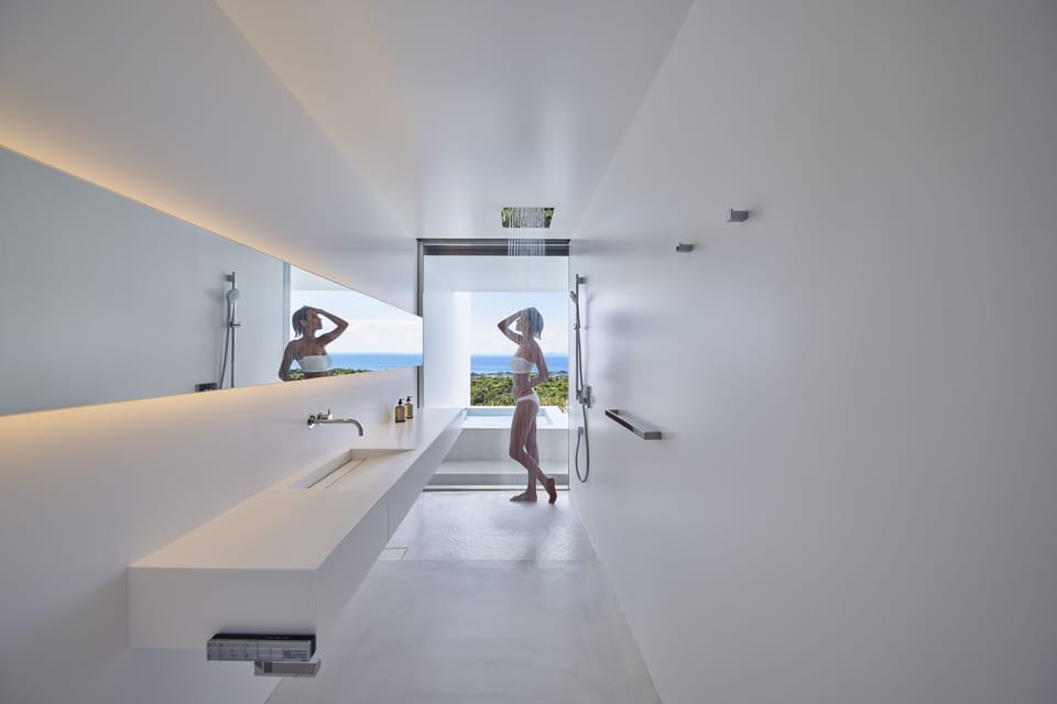 Bathroom shower