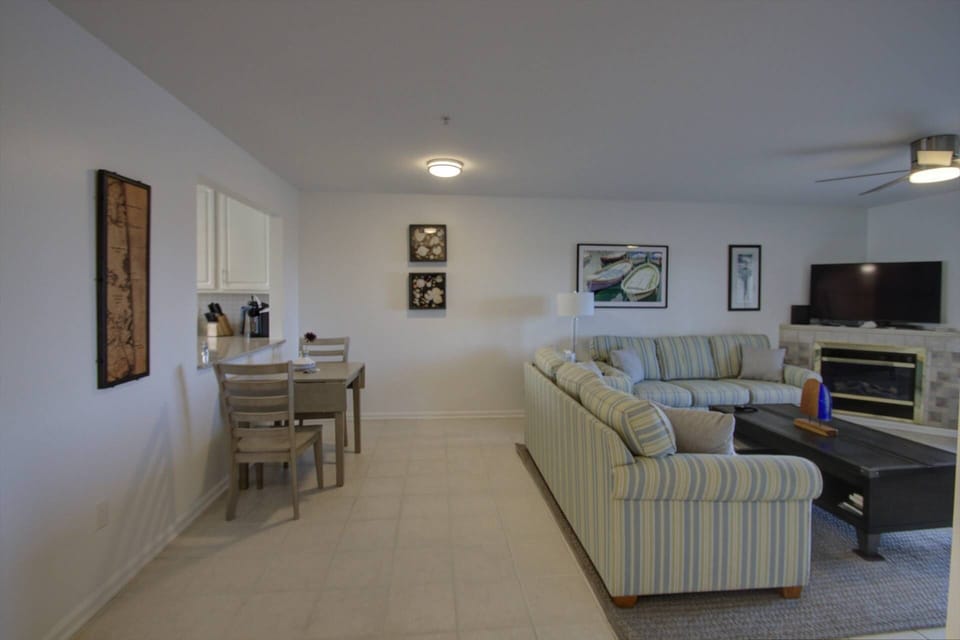 Enjoy a meal at the breakfast nook or hang out in the living room.
