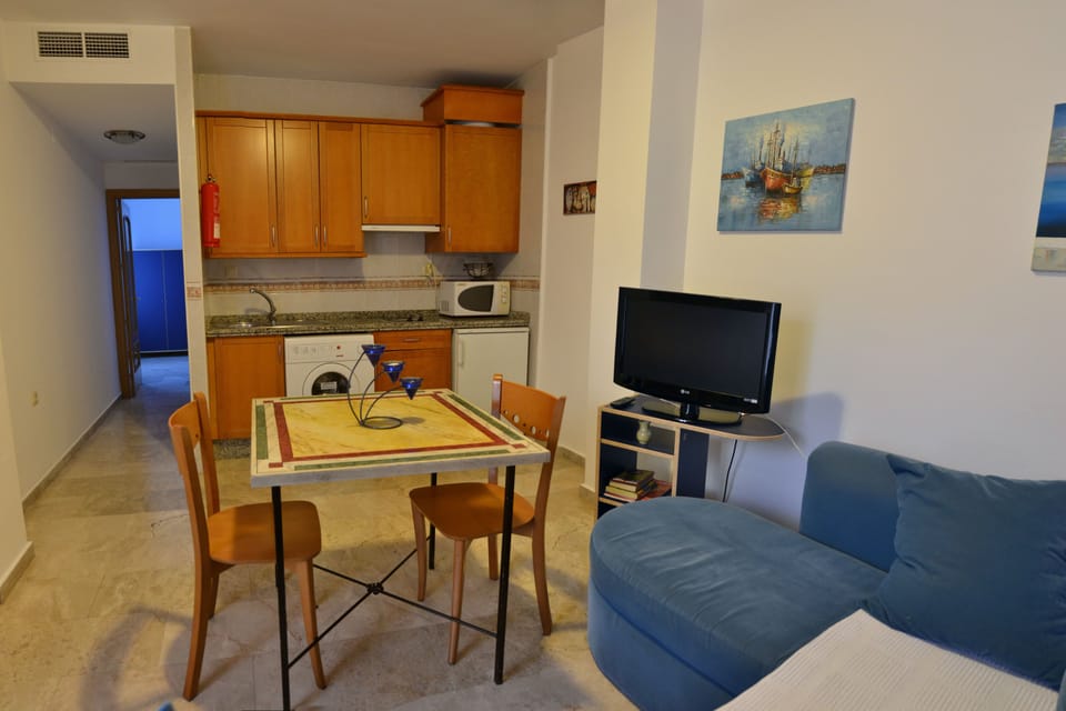 Apartment, 1 Bedroom | Private kitchen | Fridge, microwave, stovetop, coffee/tea maker