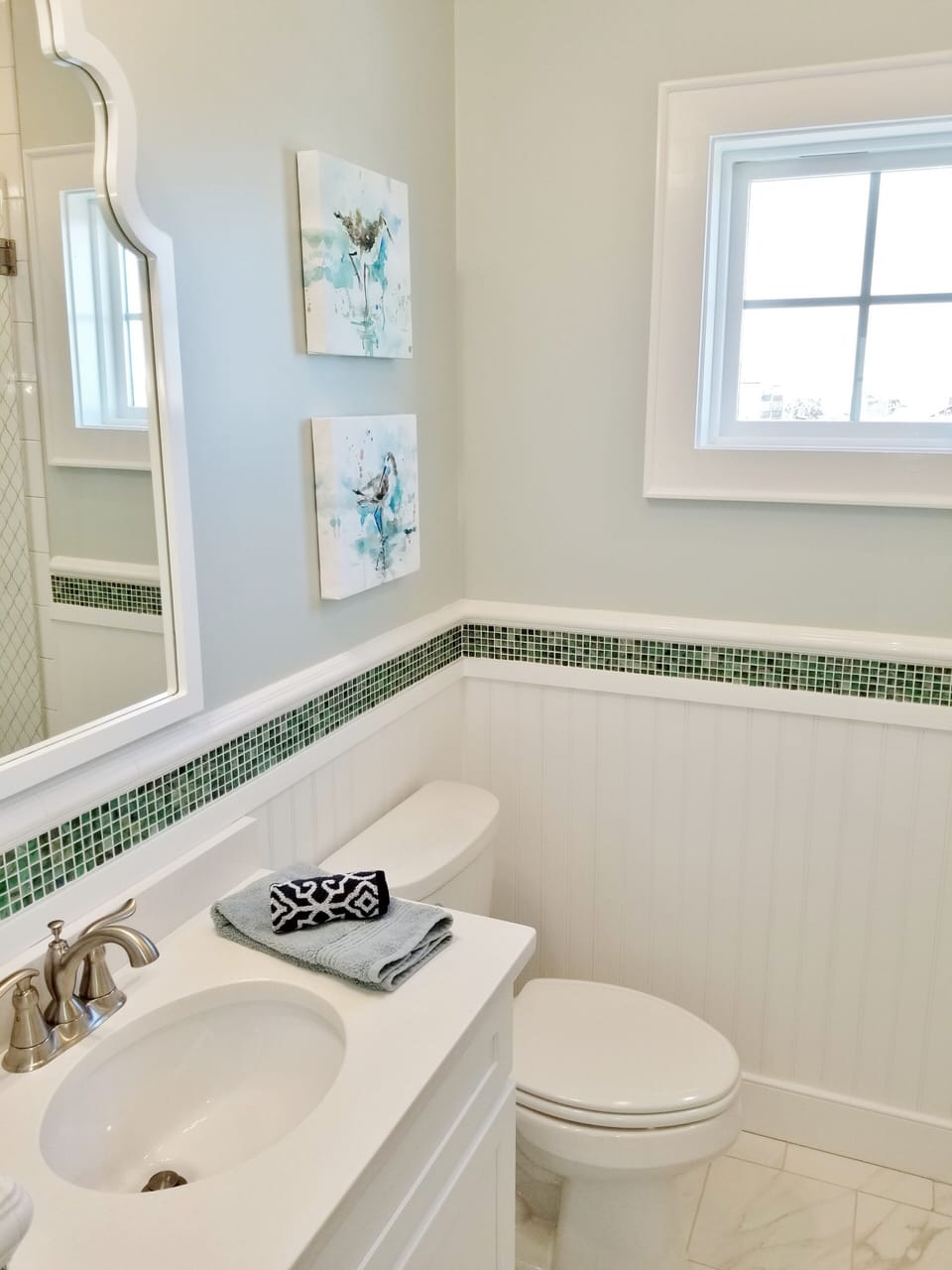 3rd floor full bath