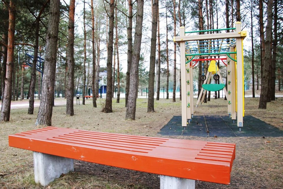Children's play area - outdoor