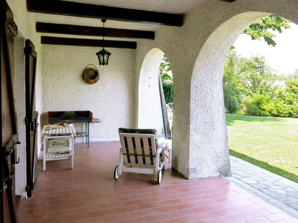 Property, Building, Arch, Room, House, Architecture, Real Estate, Home, Interior Design, Estate