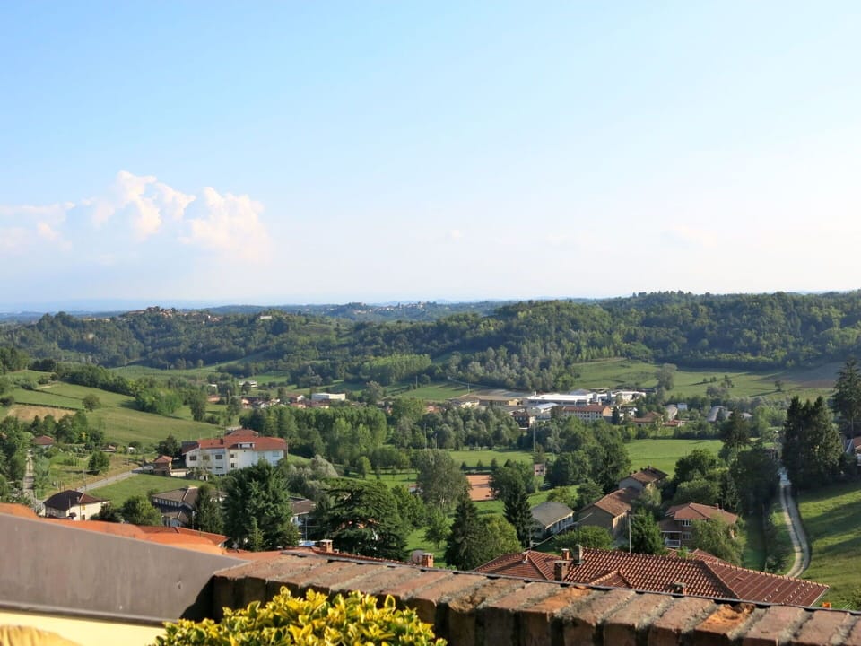 Property, Hill Station, Roof, Sky, Hill, Rural Area, Tree, Village, Residential Area, Summer