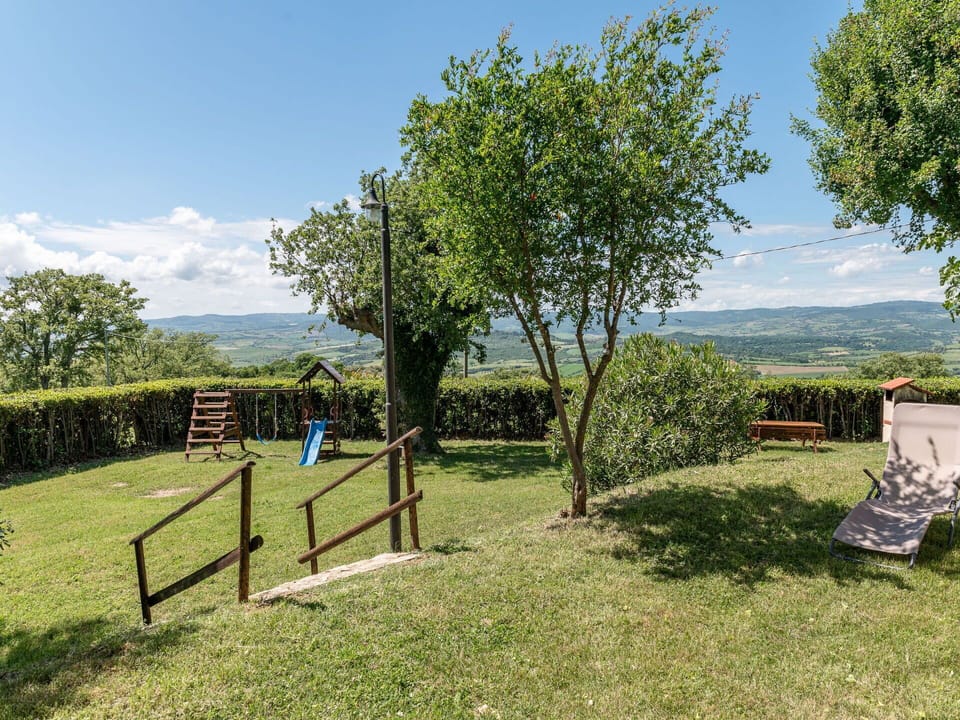 Sky, Plant, Cloud, Property, Ecoregion, Tree, Natural Landscape, Land Lot, Shade, Leisure