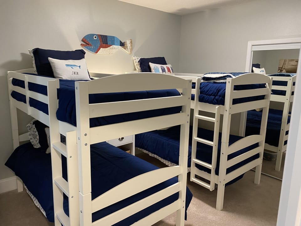 Bdrm #3 Twin Bunks