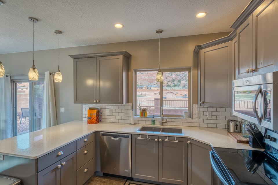 Kitchen with view of dog park and Tom's Canyon from window