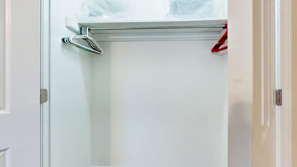 Bedroom 3 Closet