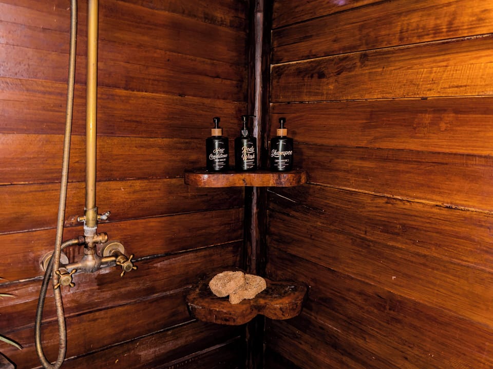 Double design cabin ( Shama ) | Bathroom | Shower, rainfall showerhead, free toiletries, towels