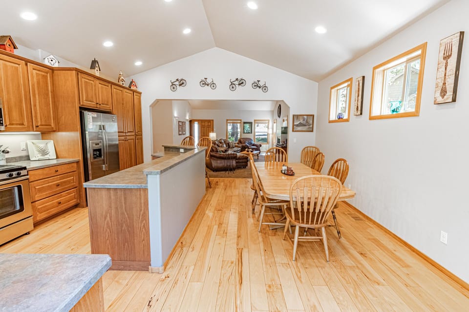 House, Multiple Beds (Splitrock - Unit 3) | Interior