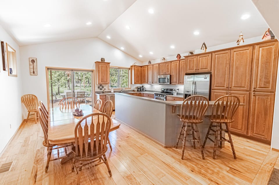 House, Multiple Beds (Splitrock - Unit 3) | Private kitchen