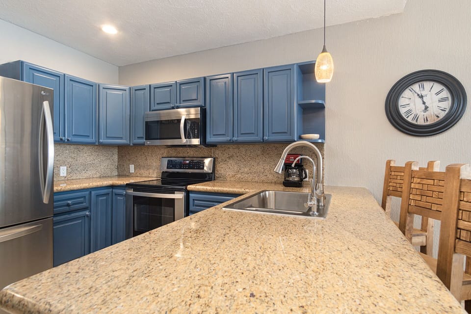 Counter in the kitchen with bar stools