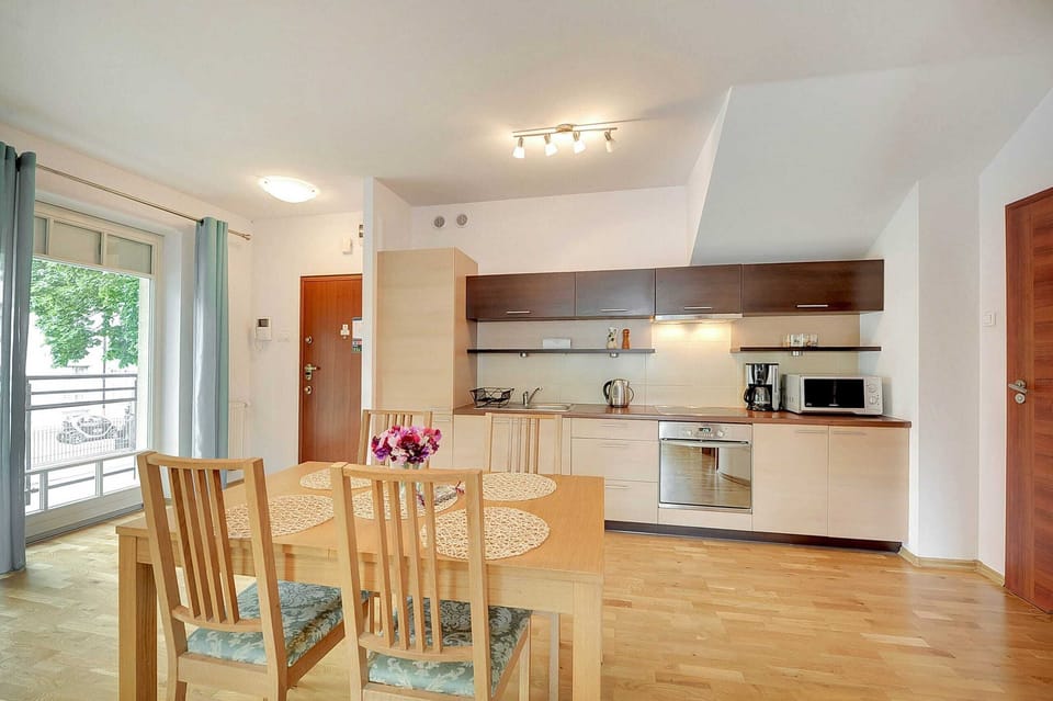 Kitchenette with dining table. 