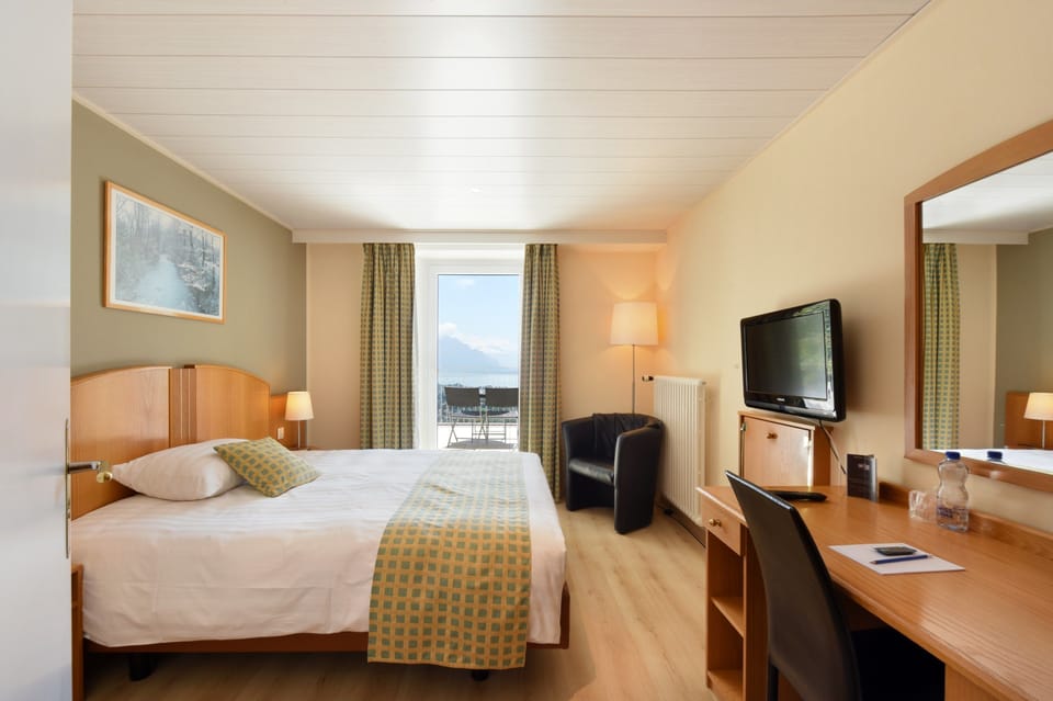 Serenity Lake View Room | View from room