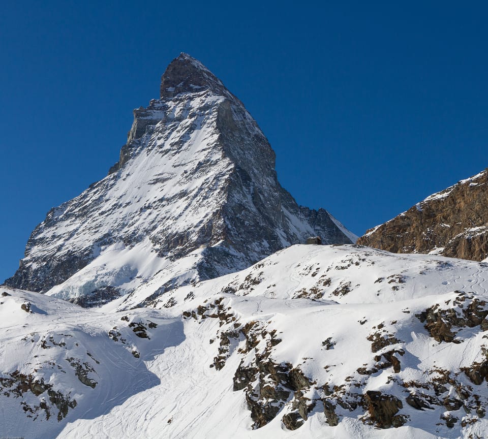 Skiing