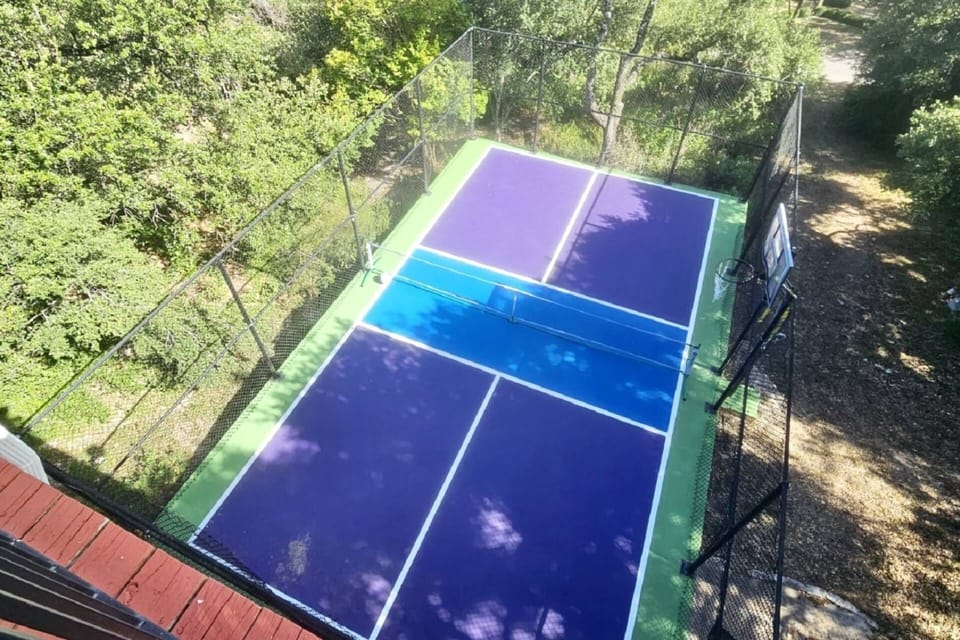 Pickleball court