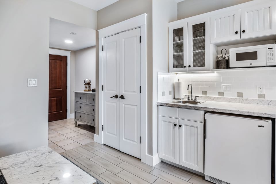 Kitchenette