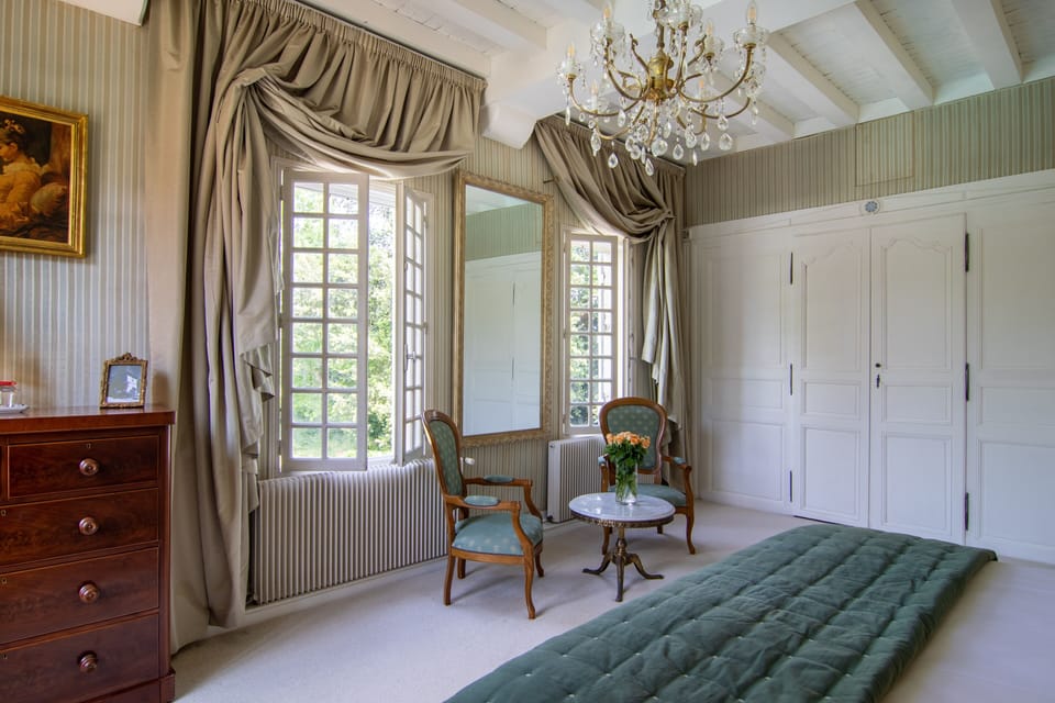 Luxury Suite | 1 bedroom, individually decorated, individually furnished, desk