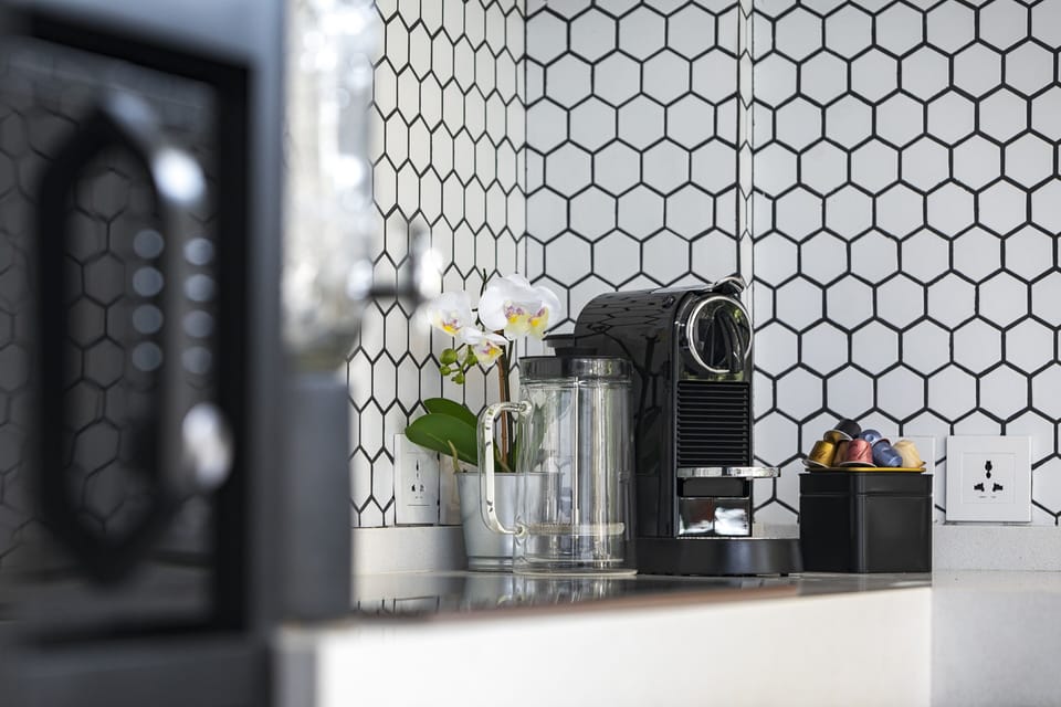 Luxury Villa, 2 Bedrooms | Coffee and/or coffee maker