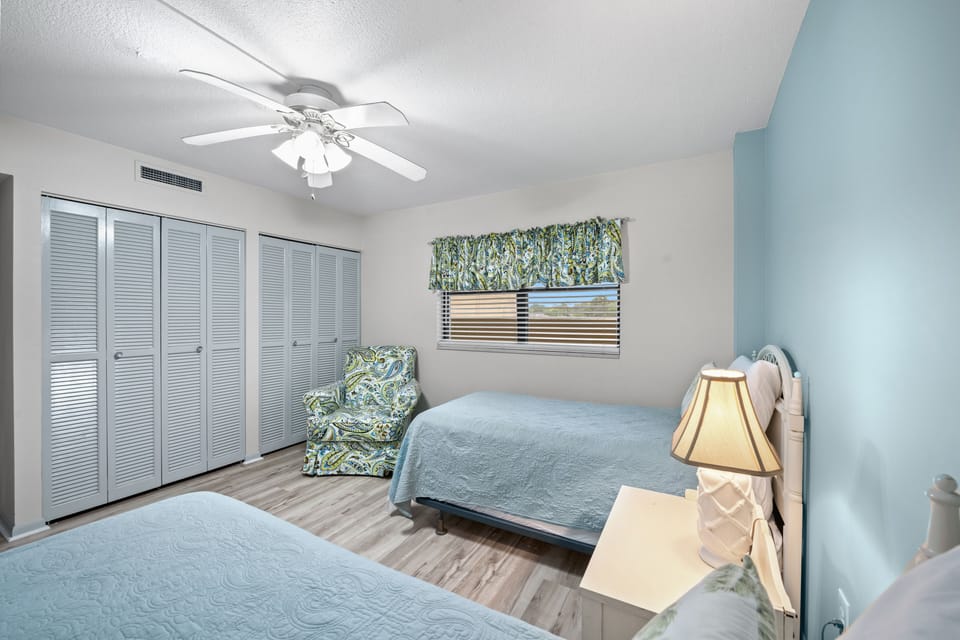2nd Bedroom w/2 Twins
