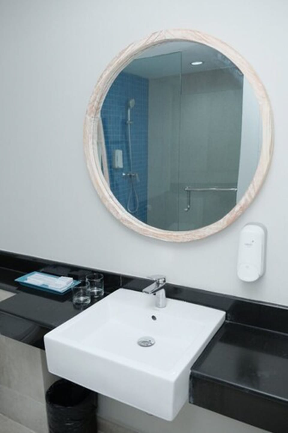 Shower, free toiletries, hair dryer, slippers