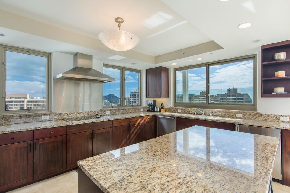 Imagine Cooking in this Majestic Kitchen with the Stunning Views - Imagine Cooking in this Majestic Kitchen with the Stunning Views