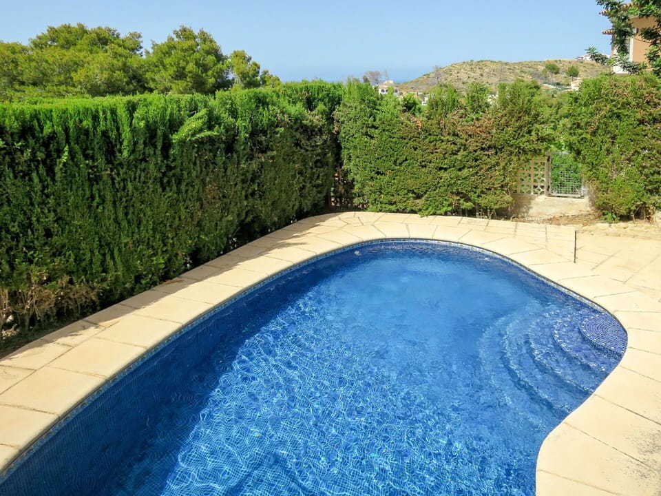 Water, Plant, Sky, Swimming Pool, Azure, Building, Natural Landscape, Tree, Shade, Rectangle
