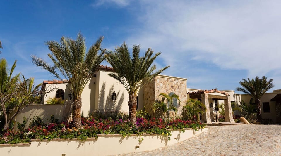 Villa (6 Bedrooms) | Property amenity