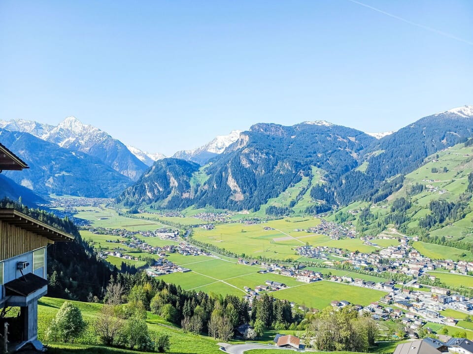 Mountainous Landforms, Mountain, Hill, Mountain Range, Highland, Natural Landscape, Hill Station, Landscape, Valley, Ridge