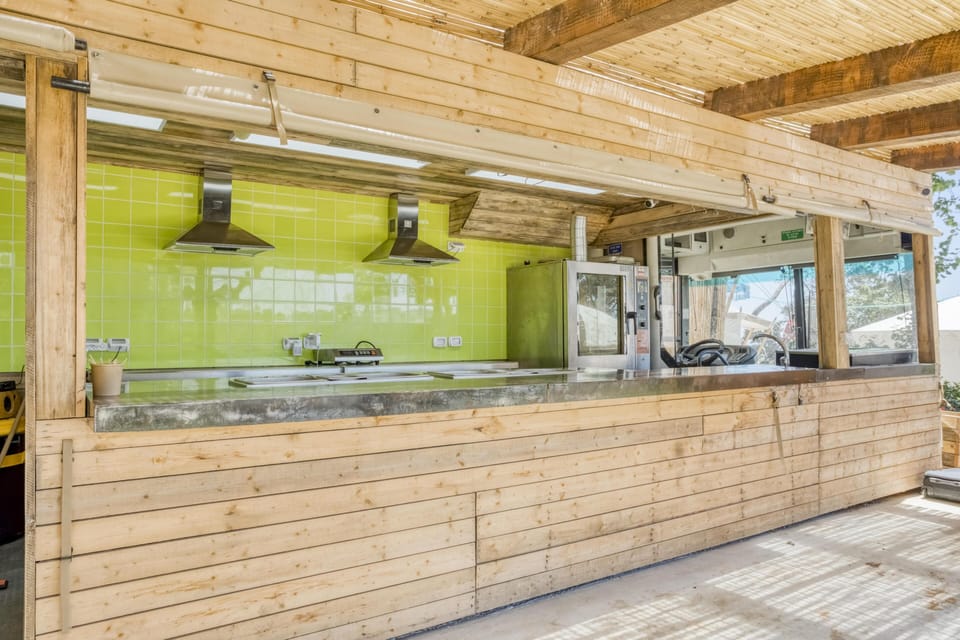 Beach bar