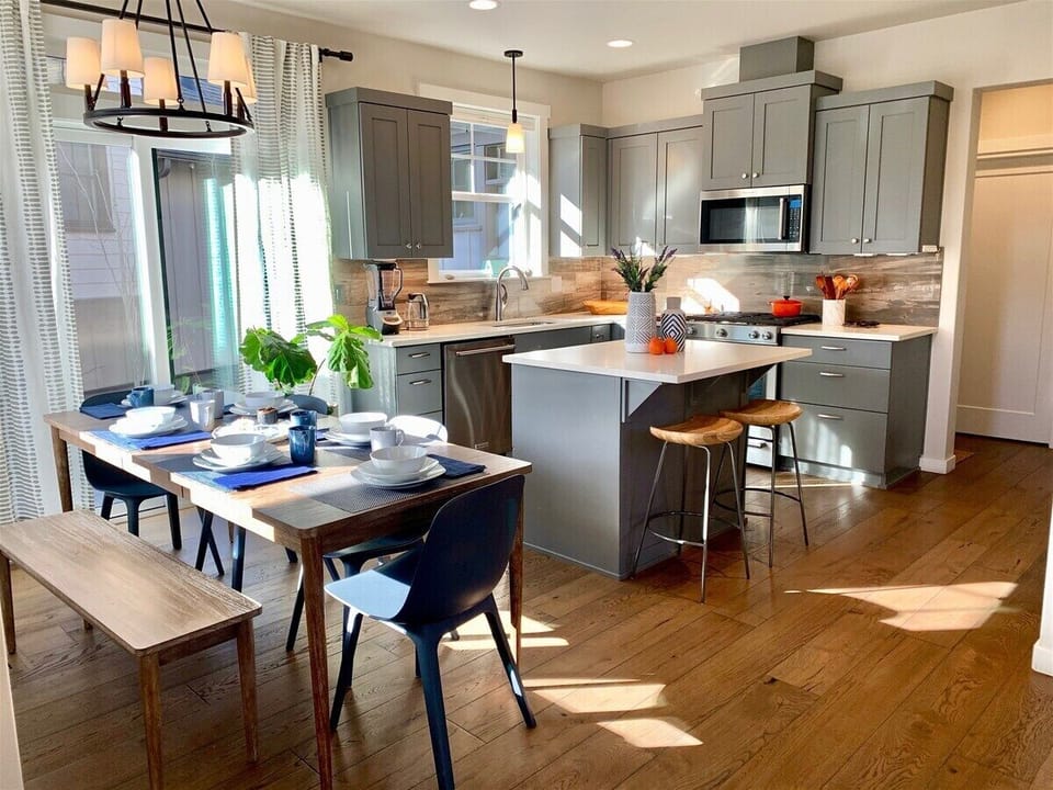 Gourmet Kitchen