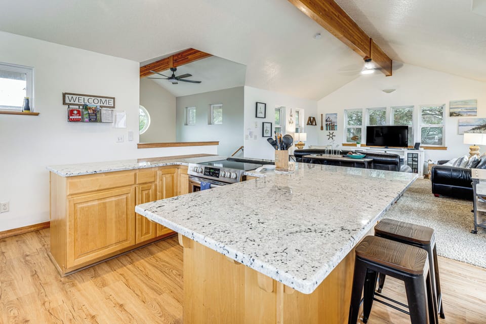 Kitchen | Upper Level