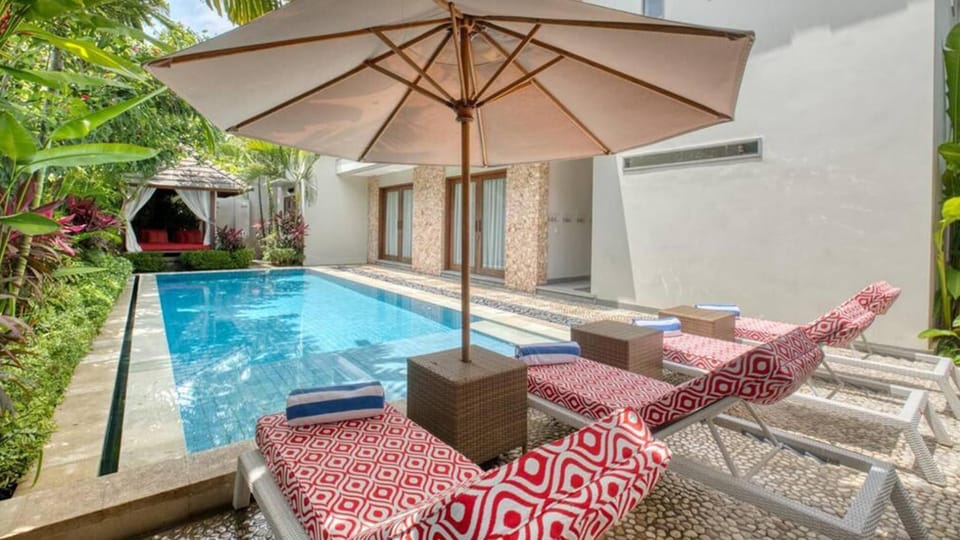 4-Bedroom Kejora 18, Two-Story Beachfront Villa (491)