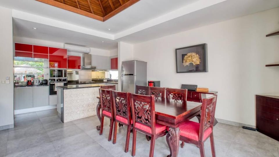 4-Bedroom Kejora 18, Two-Story Beachfront Villa (499)