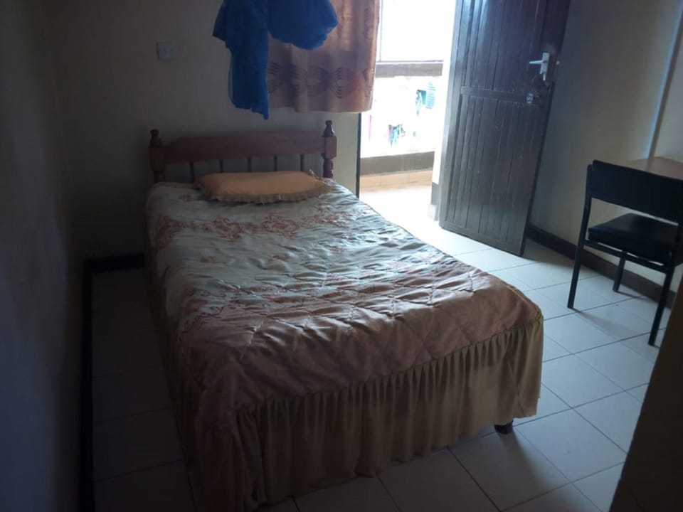 Single Room | Bed sheets