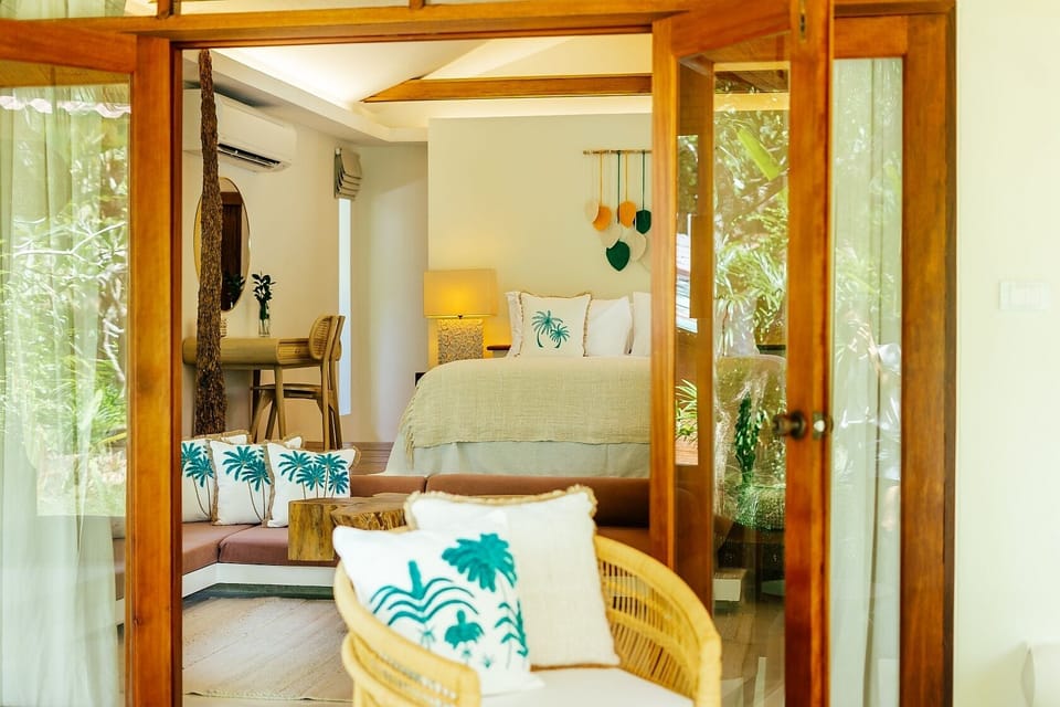 Signature Villa, 1 Bedroom, Garden View, Garden Area | 1 bedroom, premium bedding, Select Comfort beds, minibar