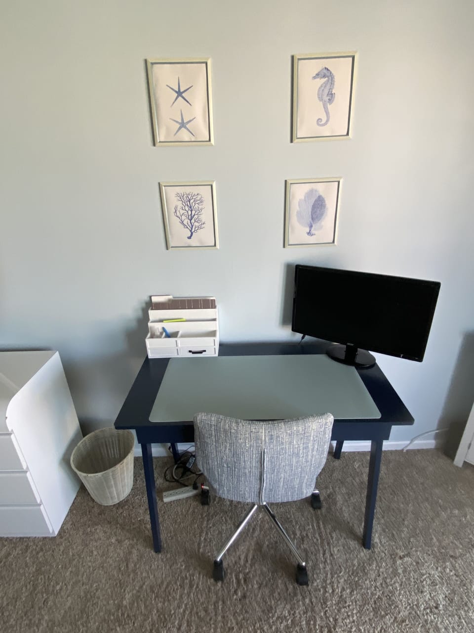 BR 2 - 2nd Floor; King + daybed w/ trundle. Includes desk and deck
