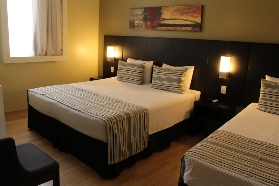 Superior Triple Room | In-room safe, desk, blackout drapes, soundproofing