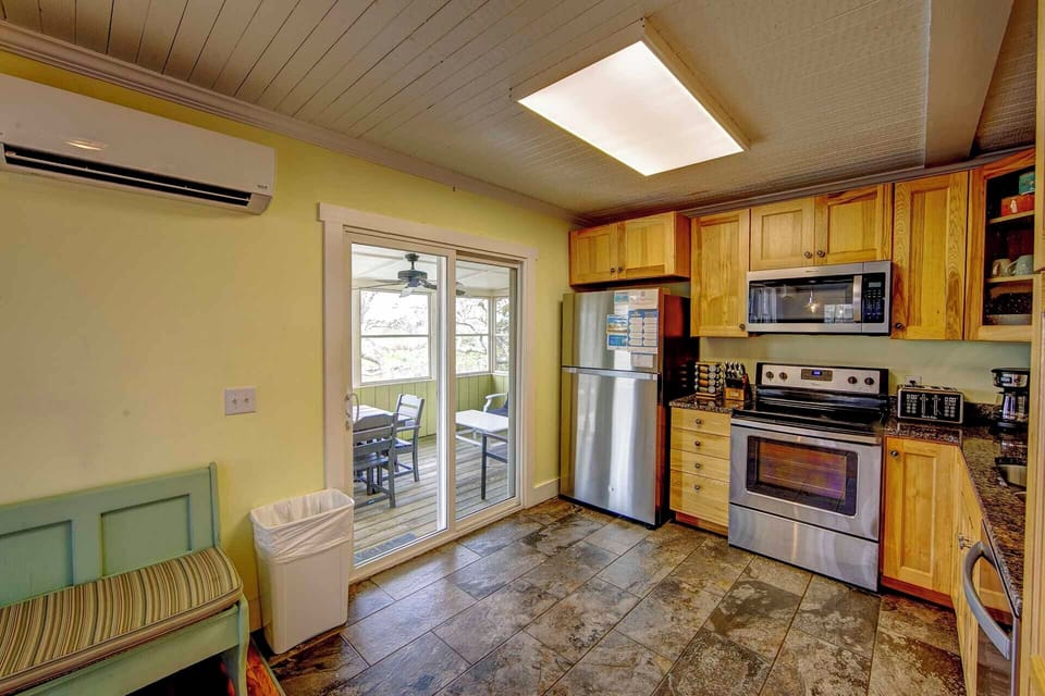 Kitchen (3)