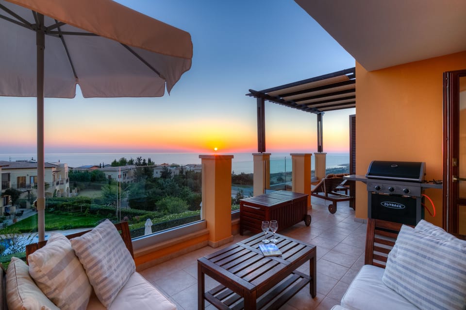 Apartment, 2 Bedrooms | Terrace/patio